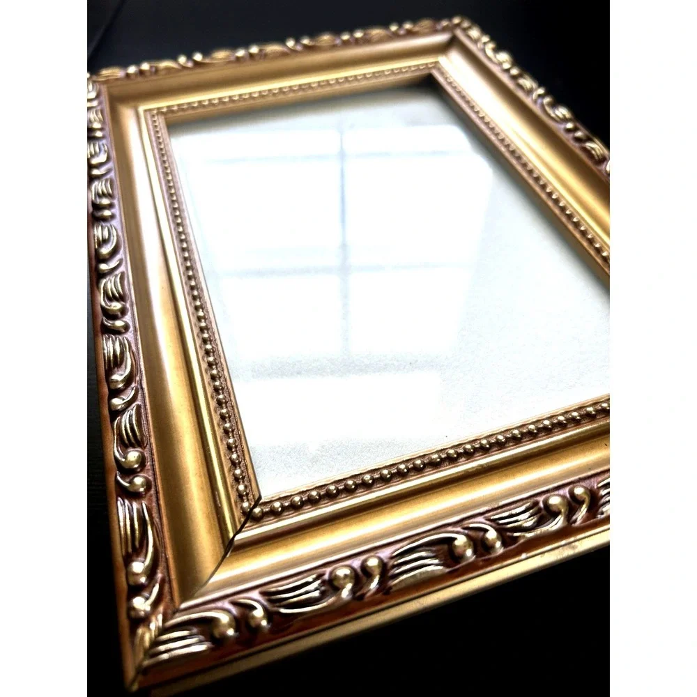 Vintage Ornate Gold Wood Picture Frame 4.5x7 Gold Gilt Tabletop Wall Decor